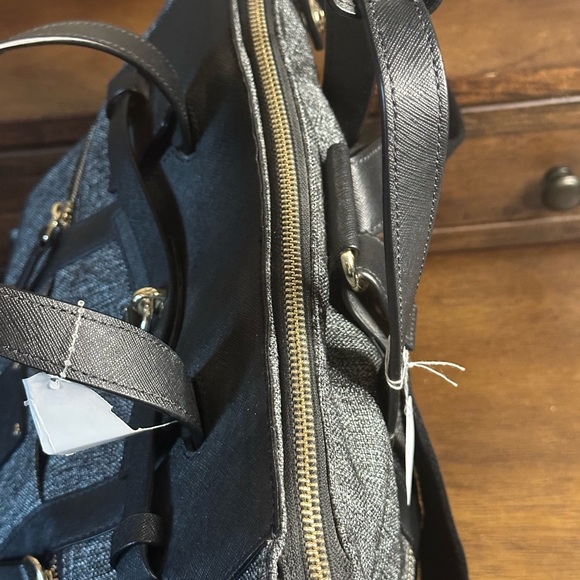 Henri Bendel NWT Jetsetter Convertible Backpack - Picture 4 of 13